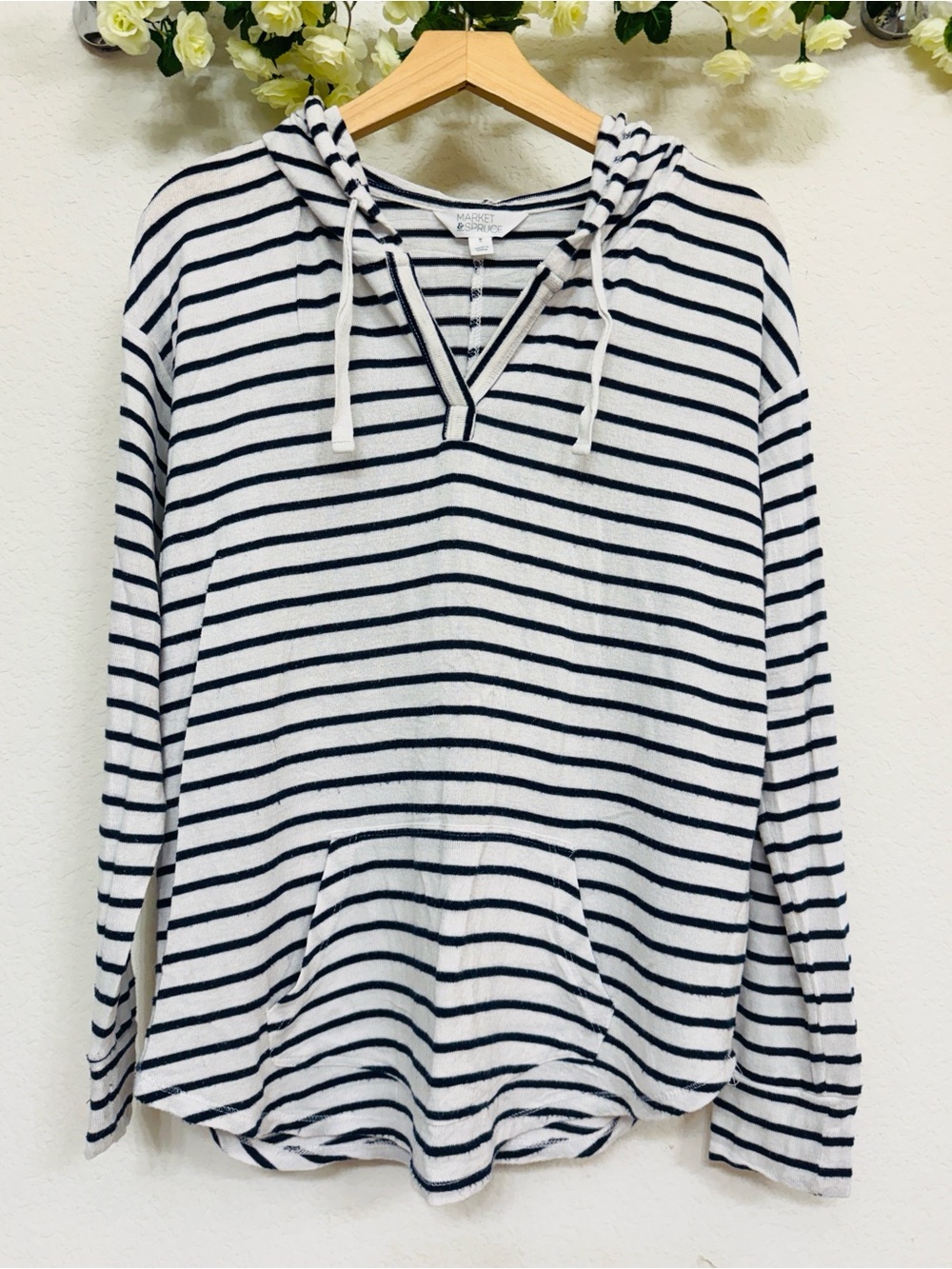 Market & Spruce • Striped Hooded Knit Top Navy White Coastal Preppy Size M